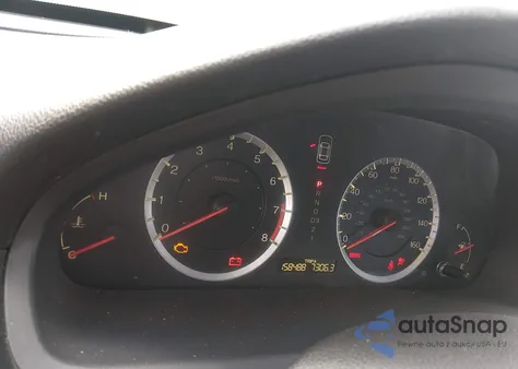 2010 Honda Accord 2.4 Lx-P z USA, uszkodzony, nr VIN 1HGCP2F40AA120313